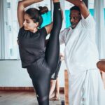 Aparnaa Bajpai Instagram - ✨ I feel blessed to have gotten direct guidance from Ramesh Sir. This month has been a challenging & informative period, understanding the real essence of real yoga from the man himself who taught selflessly for FREE for 10 years in Mysore. I totally resonate with his ideology when he says SHARE the knowledge of yoga with everybody. I can only pay my respect and wish him all the best on his vision of making Yoga a non-business art/knowledge🙏🏻 @rameshshetty_yoga_shala Mysore Ashtanga Yoga Shala