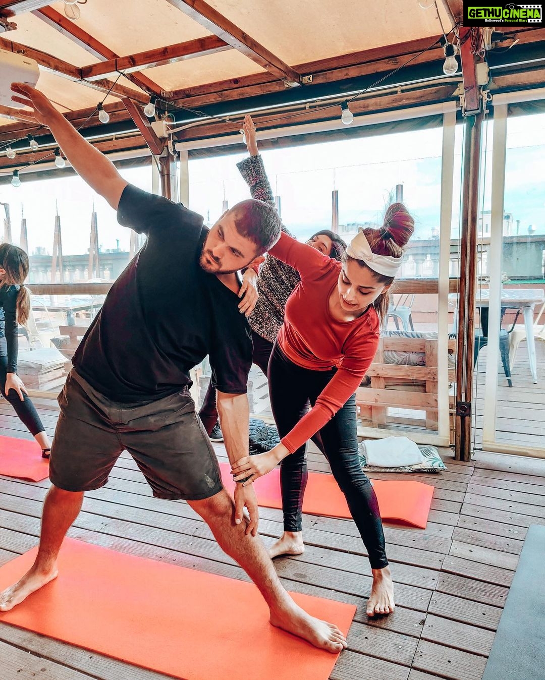 Aparnaa Bajpai Instagram - Another beautiful day of sharing yoga love with these amazing humans at @kabul_party_hostel . . . #yoga Barcelona, Spain