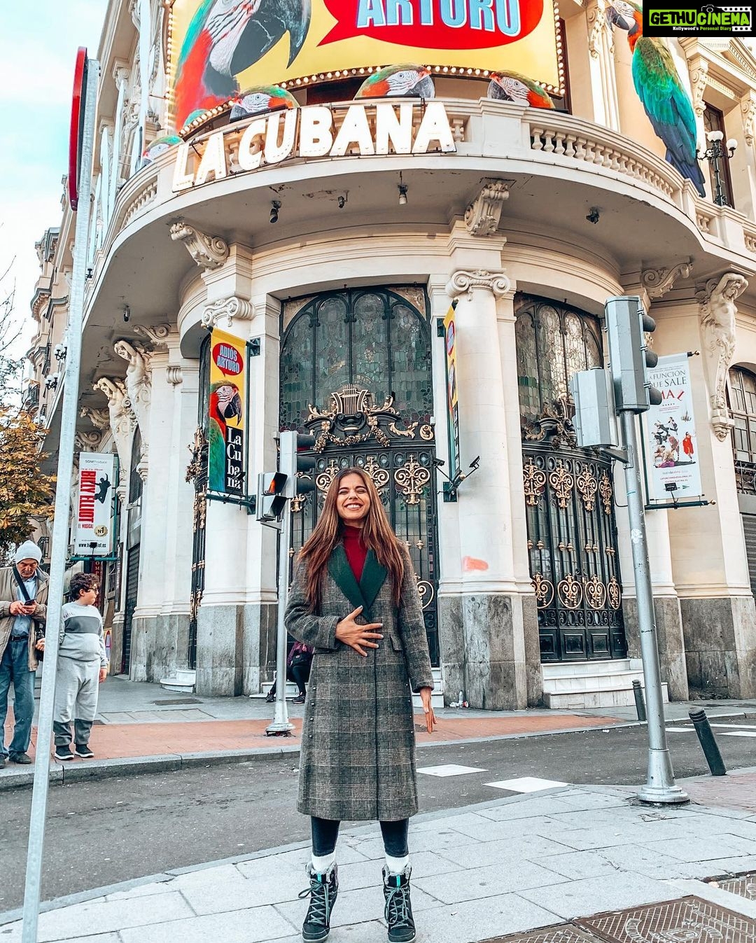 Aparnaa Bajpai Instagram - This Christmas I choose happiness🎄 & a lot of food & A little more humanity and love for all💚 . . . #spain #madrid #travel #travelgram Madrid, Spain