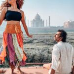 Aparnaa Bajpai Instagram – How your man should look at you👅 Tajmahal