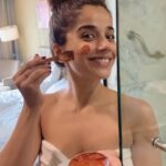 Aparnaa Bajpai Instagram - @vilvah_ 🌱100% natural 🌱No chemicals 🌱Cruelty free🐰 🌱Eco friendly packaging 🌱Sustainable & not mass produced This is a complete winner to add to your beauty regime guys. •Vilvah wild rose face mask is so refreshing and energizing to the skin. It’s got an instant cooling effect that can cool your stressed out nerves and leave you relaxed, believe me! •The calendula body butter is just what I like to use on my skin. Made from calendula oil and Shea butter, it is the perfect deep moisturizer for my ultra dry skin. I’m glad I found it. Plus no fragrance. Voila! If you’re like me, who doesn’t like to put strong fragrances on body, this is it! Ok, now I’m gonna go & dance💃 Bye! . . . #honestreview #natural #organic #skincare #bodycare #skincaretips #skincareproducts #bodycareroutine #crueltyfree #vilvahstore Vilvah store