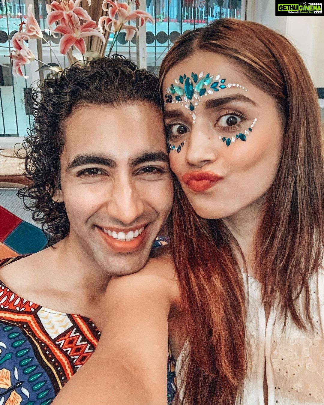 Aparnaa Bajpai Instagram - Birthday💚 Earth
