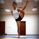 Aparnaa Bajpai Instagram – Someone told me when asked what’s yoga for you; he said: Yoga is life. It’s exactly like that:)
Some days you dangle & fall and get up and start again and it’s okay!! Doha Qatar