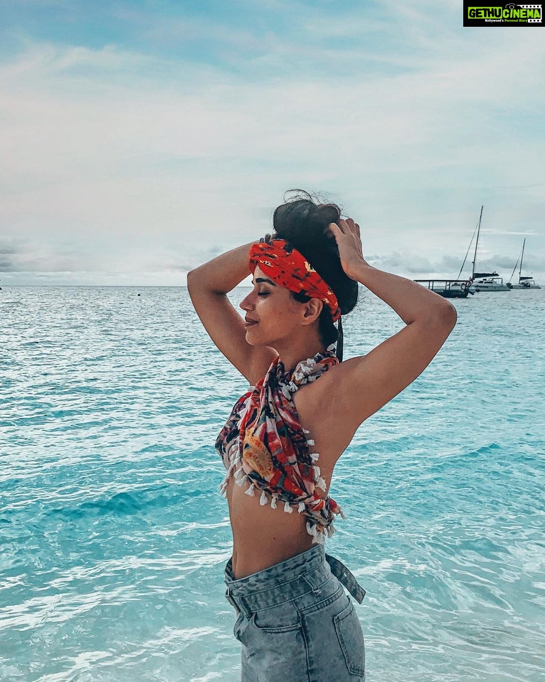 Aparnaa Bajpai Instagram - 🌊 Zanzibar, Tanzania