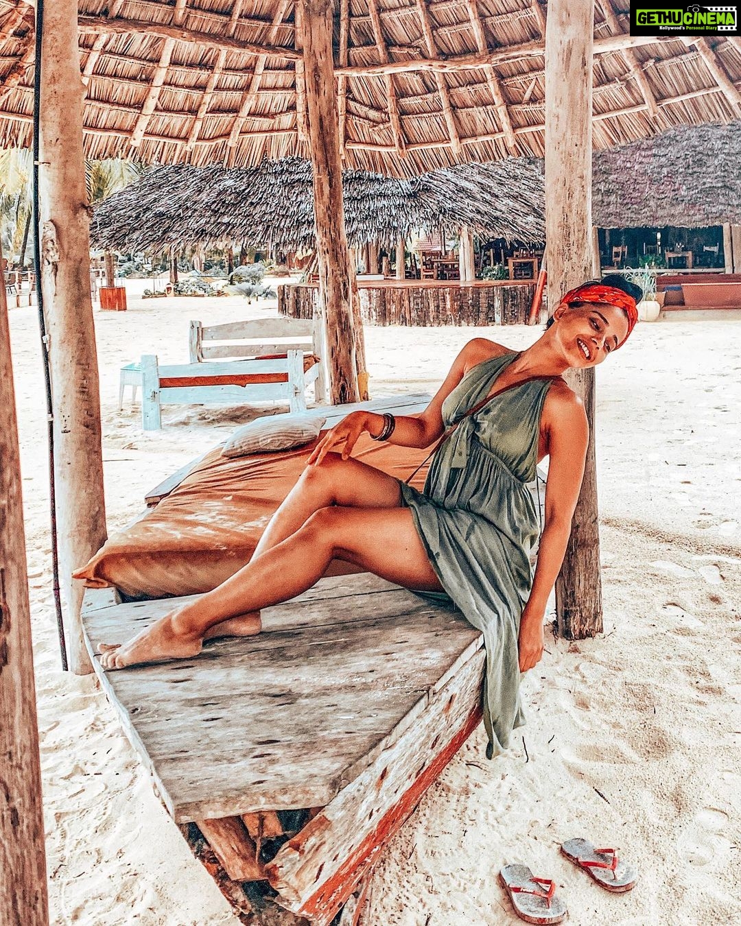 Aparnaa Bajpai Instagram - Let’s sail away 🚣♀️ Zanzibar, Tanzania