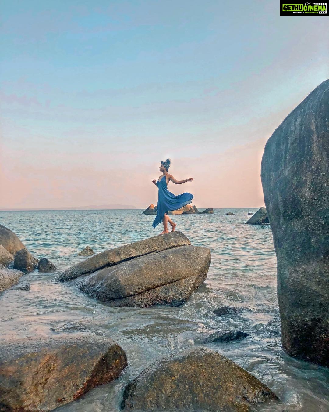 Aparnaa Bajpai Instagram - Wouldn't it be great to turn off all the noise from the world and just listen to your inner self? #justasking #goa #travel #travelphotography #iphonephotography #india Goa