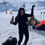 Aparnaa Bajpai Instagram - @roamingaffair Let’s admit we all have that one person in our group... In our case he has seven left feet while she has beer. Tag your friend who is always extra! . . . #travelvlogger #tblisi #georgia #travelblogger #roamingaffair #travel #travelling #travelbucketlist #travelgram #funnyvideos #instafunny Gudauri