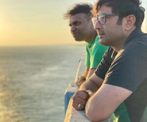 Aravind Akash Instagram - When u have right friends together😊 no need to worry 🤘🏻🤞🏻🙏🏻#friendship #friendsforever #life #holidays