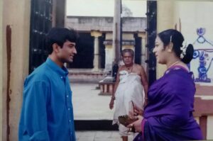 Aravind Akash Instagram - 20 years of Unforgettable Best memory in my life, with the legendary actor Gemini Ganeshan sir  nalini Amma #krishnadassi @suntv @shyamji_s @kurinjii @rajkamal.kolors @akilaideasofficial @vidyavinumohan @riyamanoj_official @director_jr @nidhishkutty_official @kuttypadmini @nalini.nair.official