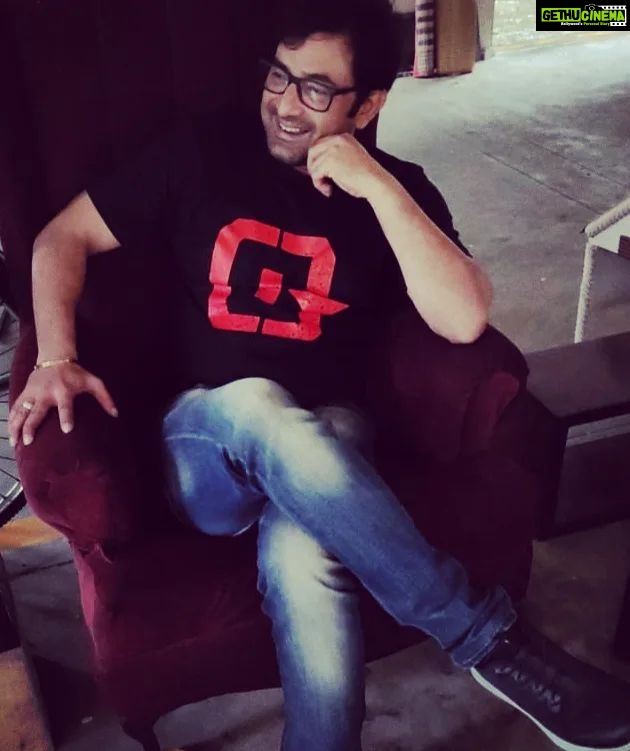 Aravind Akash Instagram - More 5 day to go for the release of maannadu 🤘🏻🤞🏻#maanaadu #release #film #insta