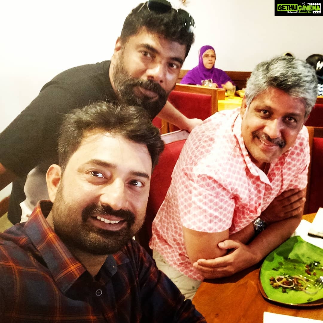 Aravind Akash Instagram - Meeting after years๐๐๐๐with my partner darling sampath and jc๐