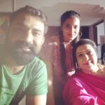 Aravind Akash Instagram - Latha amma 🙏is my grand mother in Chandrakumari Serial. feel proud and thankful to Radaan company and sun tv for give this opportunity 😇excellent experience gaining from latha amma 😊#suntvserial #suntvshow #fun #funnymemes #chandrakumari