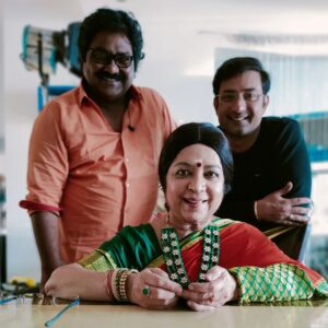 Aravind Akash Instagram - At Abhiyum Naanum shoot with amma @lathasaba and our @director_jr