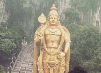 Aravind Akash Instagram - Need your blessings always.... muruga....