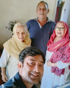 Aravind Akash Instagram - Met my lovely souls after a very long time, a picture perfect with my granny, uncle and mother ♥️♥️♥️