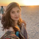 Archana Instagram – Which one do you prefer 
1) selfie with the sun 
2) selfie facing the sun 
3) just about me #selfie 
.
.
.
#rannkerang #rannofkutch #whitedesert #salt #gujarat #wonder #nature #photography #shotoniphone #love #sunset #sun #outdoor #travel #india #mycountry #tourism #selfie #india Rann Utsav Tent City, Dhordo, Kutch, Gujarat