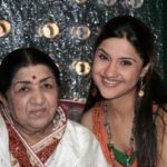 Archana Instagram - To sit next to her, listen to her speak her heart out & her checking out my outfit & instantly say “मुझे लगा तुम आज भी सारी पहनोगी” (because the first time she visited @radiocityindia in 2005 I specially wore an off white saree) to share this frame for her private album song was a blessing beyond my imagination! Thank you @officialsandipssingh for this unforgettable honour of sharing screen space with Her! . . . #legend #respect #latamangeshkar #singing #sensation #thebest #goat #latadidi #gorgeous #nightingale #voice #masaraswati #saraswatimaa #amazing #bharatratna #unparalledtalent #gifted #beautiful #omshanti