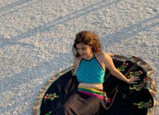 Archana Instagram - Sometimes you gotta lie back & watch in silence… do it in style if u can! . . . #lifemusings #gujarat #rannofkutch #rann #travel #whitedesert #travel #travellover #explore #wonder #photography #sunset #india #mycountrymypride #beautiful Rann Utsav Tent City, Dhordo, Kutch, Gujarat
