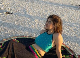 Archana Instagram - Sometimes you gotta lie back & watch in silence… do it in style if u can! . . . #lifemusings #gujarat #rannofkutch #rann #travel #whitedesert #travel #travellover #explore #wonder #photography #sunset #india #mycountrymypride #beautiful Rann Utsav Tent City, Dhordo, Kutch, Gujarat