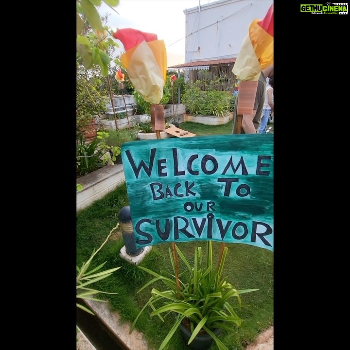 Arjun Sarja Instagram - A small throwback to what I came back home to😊 #survivor Thank you my girls @aishwaryaarjun @anj204