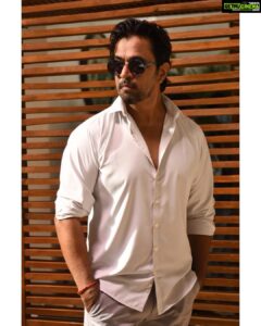 Arjun Sarja Instagram - A new start in 2021
On the sets of #Khiladi 🎥