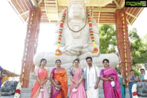 Arjun Sarja Instagram - I thank god for choosing me and my family to build this divine, monumental temple. And a big thank you to everyone for gracing this event 🙏🏽 JAI SHREE RAAM