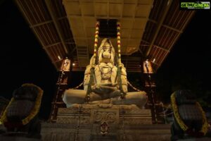 Arjun Sarja Instagram - I thank god for choosing me and my family to build this divine, monumental temple. And a big thank you to everyone for gracing this event 🙏🏽 JAI SHREE RAAM
