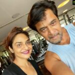 Arjun Sarja Instagram - 28 years of GENTLEMAN💪🏽 and coincidentally happened to meet the wonderful @madhoo_rockstar