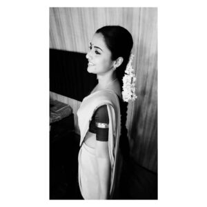 Arthana Binu Instagram - It's been two years since kadaikutty singam released. Since the shoot Aandal Priyadarshini is a part of my heart and will never let her go because she is the most beautiful soul I ever got to portray. She was a lot different yet a lot similar to Arthana, by heart. 
Forever grateful for the love Aandal brought into my life 💫
.
.
.
.
PC: My Tukkudu @meeghal_elza