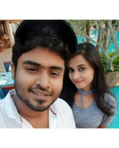 Arthana Binu Instagram - I love when friendships live beyond the shooting days😇