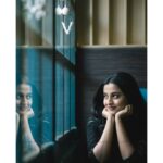 Arthana Binu Instagram - Reflect your happiness 🦄💫