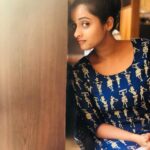 Arthana Binu Instagram - When in doubt whether to smile or give the attitude wallah look ! Just stick on to the wierd expression wallah look PC: my lubachi love @lubana_nazar ❤