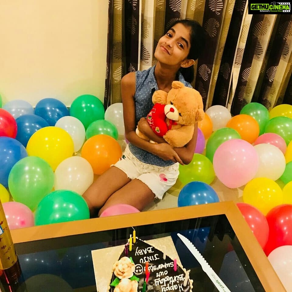 Arthana Binu Instagram - Happy birthday to my all in one đShe wakes up early in the morning along with me just because I have shoot Feeds me food just like a elder sister would do Makes sure that all my dreams are made true I am just proud to say that my poochu is actually the eldest here even though she is the youngest. My portable little human of happiness, acting partner,stylist,critic and what not She is just perfect in every role and that's why I feel proud when everyone says that they like jinju more than me She makes me realise that unconditional love exists Lots of love to jinju baby ( Who had even broke a friendship just because her now ex-friend didn't find my signature appealing back then, when they were in class 1 ) Each and every moment I learn something new from her and she surprises me everytime I truly have the world's best sisterâ¤
