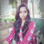 Arthana Binu Instagram - @diya_zahra_nish's timing is perfect! I don't know how she manages to click exactly when I become 'the silly me' . P.S. This expression is with me since childhood! And because of the strong feel that I am still a kid..i hold on to this 😆👼