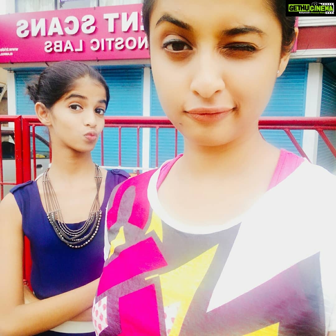Arthana Binu Instagram - Happy birthday to my all in one đShe wakes up early in the morning along with me just because I have shoot Feeds me food just like a elder sister would do Makes sure that all my dreams are made true I am just proud to say that my poochu is actually the eldest here even though she is the youngest. My portable little human of happiness, acting partner,stylist,critic and what not She is just perfect in every role and that's why I feel proud when everyone says that they like jinju more than me She makes me realise that unconditional love exists Lots of love to jinju baby ( Who had even broke a friendship just because her now ex-friend didn't find my signature appealing back then, when they were in class 1 ) Each and every moment I learn something new from her and she surprises me everytime I truly have the world's best sisterâ¤
