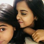 Arthana Binu Instagram - Happy birthday to my all in one 😀She wakes up early in the morning along with me just because I have shoot Feeds me food just like a elder sister would do Makes sure that all my dreams are made true I am just proud to say that my poochu is actually the eldest here even though she is the youngest. My portable little human of happiness, acting partner,stylist,critic and what not She is just perfect in every role and that's why I feel proud when everyone says that they like jinju more than me She makes me realise that unconditional love exists Lots of love to jinju baby ( Who had even broke a friendship just because her now ex-friend didn't find my signature appealing back then, when they were in class 1 ) Each and every moment I learn something new from her and she surprises me everytime I truly have the world's best sister❤