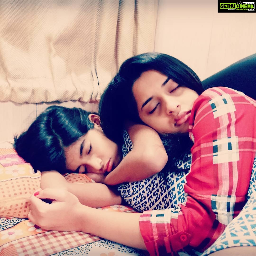 Arthana Binu Instagram - Love to begin a day like this