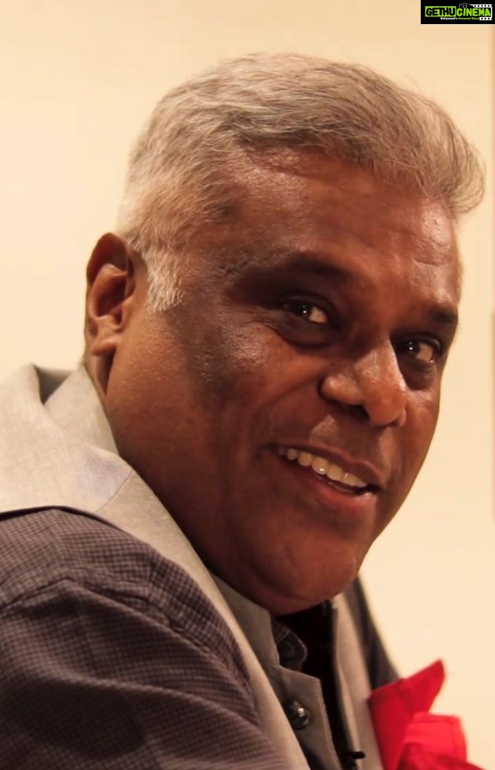 Ashish Vidyarthi Instagram - Each of our lives is intrinsically unique, until we make a major shift... We begin to dress , talk, behave and become near exactly like someone. And lo and behold.. We are on a "Like Someone" journey.. Now that person we may have deep appreciation of... has achieved something that we really love.. So in anticipation of a bit of that reflected glory, the Wannabe Clone emerges Look around, there are many .. The tragedy is, that they ended up becoming anonymous clones even though they had set out to be the "recognised one" . The verdict is harsh and straight.. There is no shortcut for lasting recognition.. Recognition stems from the world being introduced to a unique ... Each of us has that unique, which is heard seen and recognized through our work and the way we live our life.. Do have a look at the video and share your thoughts , on how best we can honour our uniqueness, by living our unique voice in our life. Alshukran Bandhu Alshukran Zindagi #uniqueness #mylife #avidminer #ashishvidyarthi #originalart #lifedesign