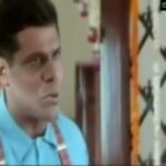 Ashish Vidyarthi Instagram - This film was one of my major blockbusters of 1998. It was such an honor working with sir @amitabhbachchan @ajaydevgn and @iamsonalibendre #majorsaab #bollywoodblockbuster #90sfilm #oldisgold #ashishvidyarthi #avidminer #WackyWednesday Mumbai Maharashtra