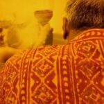 Ashish Vidyarthi Instagram - Dhunochi naach... At the Ananda utsav Durga Puja gathering. Back road Lokhandwala