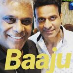 Ashish Vidyarthi Instagram - Bandhu... Dosst #friends Chennai Airport