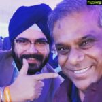 Ashish Vidyarthi Instagram - Met my coactor and buddy Mandeep after 27 years.. He played Sardar Baldev Singh, as I played VP Menon in "Sardar" (Vallabh bhai Patel)..Memories of the first film I shot for, came alive... This evening at the EEMA event in Delhi. @mandeesinghb Gurgaon, Haryana