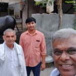 Ashish Vidyarthi Instagram - A 4am beginning to this morning.. Met Attar Singh ji after years ... Pandit ji, who's love and affection from NSD days, remains a fond memory.. Amidst love, smiles and glasses of fresh milk... Alshukran Pandit ji... Alshukran Zindagi! Tajpur Khurd Village