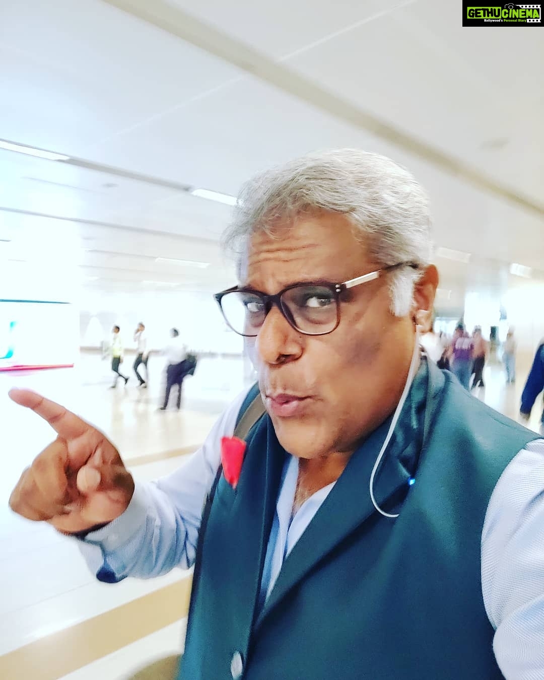 Actor Ashish Vidyarthi HD Instagram Photos and Wallpapers July 2019