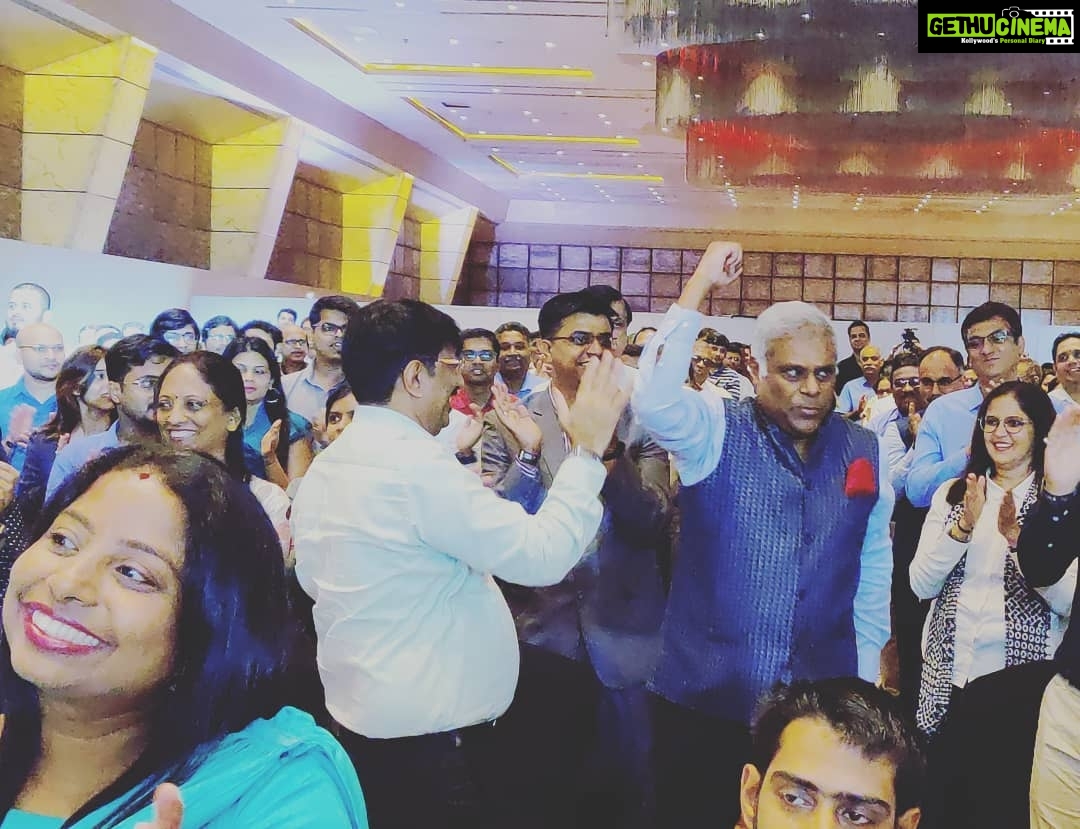 Ashish Vidyarthi Instagram - The Avid Miner in the midst of fellow Avid Miners... Drenched in the energy of life! Hotel Sahara Star International, Mumbai