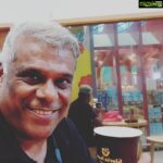 Ashish Vidyarthi Instagram - Suprabhat dear Bandhu... Bali wards i head.. Cheers and love! Kuala Lumpur International Airport (KLIA) Departure Gate G6