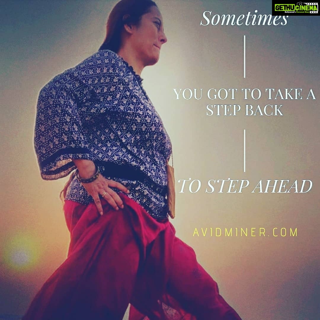Ashish Vidyarthi Instagram - There are many things that each of us wants to achieve... Both in personal and professional life. So we give it our best shot.. And many a times, fail to achieve it. We get tired, feel sorry for ourselves, experience being defeated... We then either give up, or continue battering ourselves to achieve, further wearing down ourselves and people around us.. Ouchh... Doesn't it sound familiar? Well my life is no different.. So each times this happens, I begin by having a straight talk with myself. "Ashish, I know you are feeling sorry for yourself.. But get one thing straight.. No point in sulking and complaining to the world. For no one wants it as much for you,as YOU do. So... Reconnect with your HUNGER to achieve.. And take a pause " That's right, take a pause.... A pause, which may even seem like taking a STEP BACK .. But allowing oneself to think & look afresh... Which may also mean looking away from the target to get a macro vision... A fresh wider perspective. I have discovered the pause creates magical openings.. which seem so obvious in hindsight, but remained unseen in the midst of the struggle. Do share your take on what a step back has add to your life. Alshukran Bandhu.. Alshukran Zindagi www.avidminer.com #stepbacktostepforward