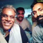 Ashish Vidyarthi Instagram - Picked up by abhi and Bejoy at Kannur international airport, enroute to Dharmadam #mẹhappy #mytappy