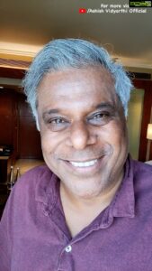 Ashish Vidyarthi Instagram - सब्र और शुक्र 💫#DoMoreWithLife #reels #motivation #weekend #reelitfeelit #remix #reelkarofeelkaro #reelinstagram #thankyou #patience