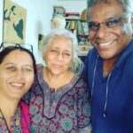 Ashish Vidyarthi Instagram – Tristram Shandy and many  more loving tales.. This early morning with Sheelu di, filled with smiles. Alshukran Sheelu di.. Alshukran Zindagi! Lokhandwala Complex